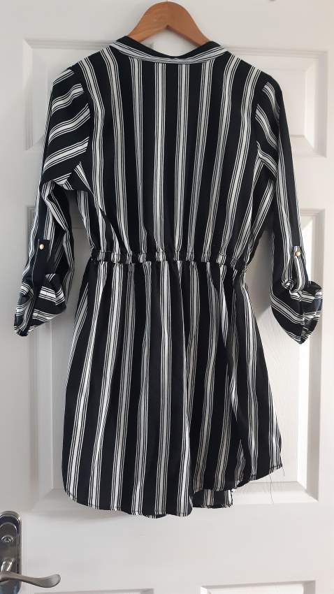 Black and White Dress/ Size M - 3 - Dresses (Girls)  on Aster Vender