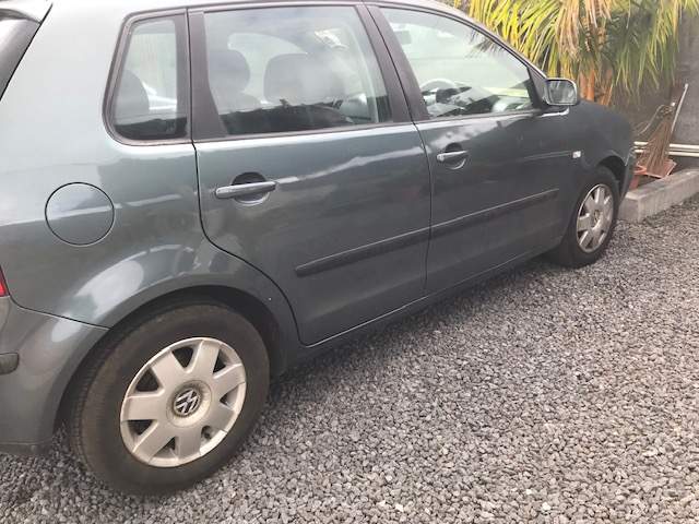 volkswagen polo - 3 - Compact cars  on Aster Vender