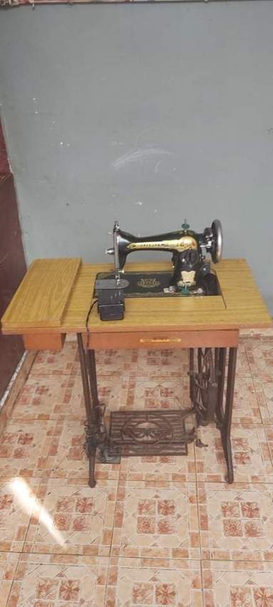 Singer Sewing Machine on Aster Vender