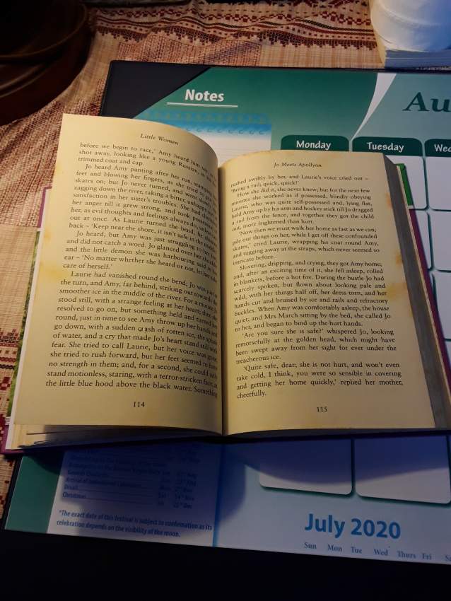 JK ROWLING :Quidditch Through The Ages  - 2 - Fictional books  on Aster Vender