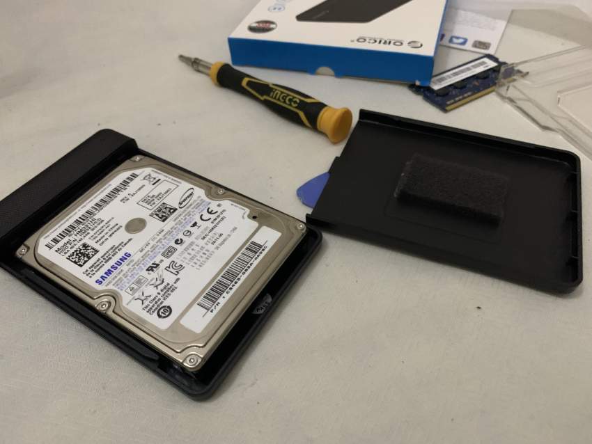 IT TECHNICIAN - 4 - Computer repairs  on Aster Vender