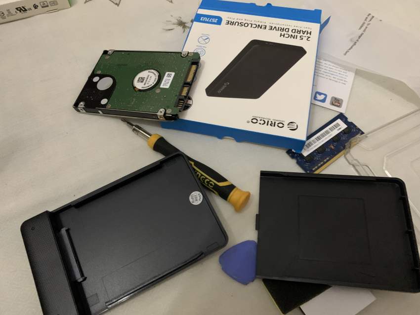 IT TECHNICIAN - 3 - Computer repairs  on Aster Vender