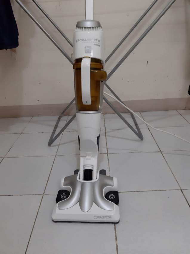 Rowenta Dual Steam Vaccum Cleaner  - 2 - All household appliances  on Aster Vender
