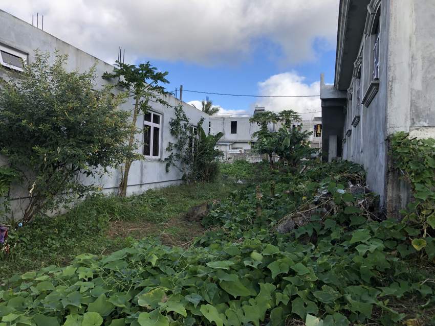 Lallmatie - Residential Land - 523 M2 - 3 - Land  on Aster Vender