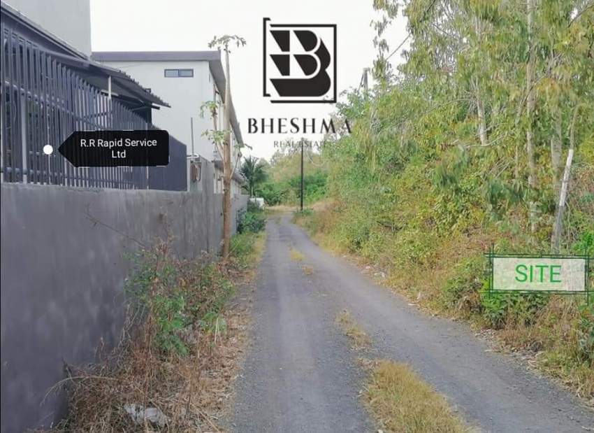 Commercial plot for sale in Plaine Des Roches @ Rs 75,000/perche  - 1 - Land  on Aster Vender