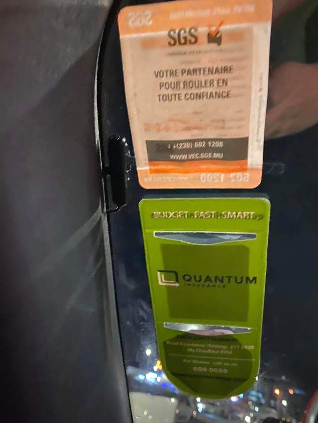 Nissan Juke 2013 - 5 - SUV Cars  on Aster Vender