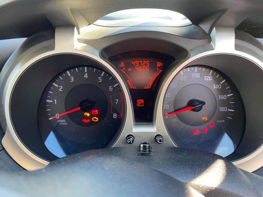 Nissan Juke 2013 - 2 - SUV Cars  on Aster Vender