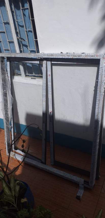 ALUMINIUM SLIDING WINDOW - 0 - Others  on Aster Vender