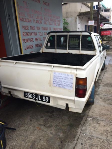 A vendre Mitsubishi 2 x 4 L200 year 98 CC 2477 - 1 - Pickup trucks (4x4 & 4x2)  on Aster Vender