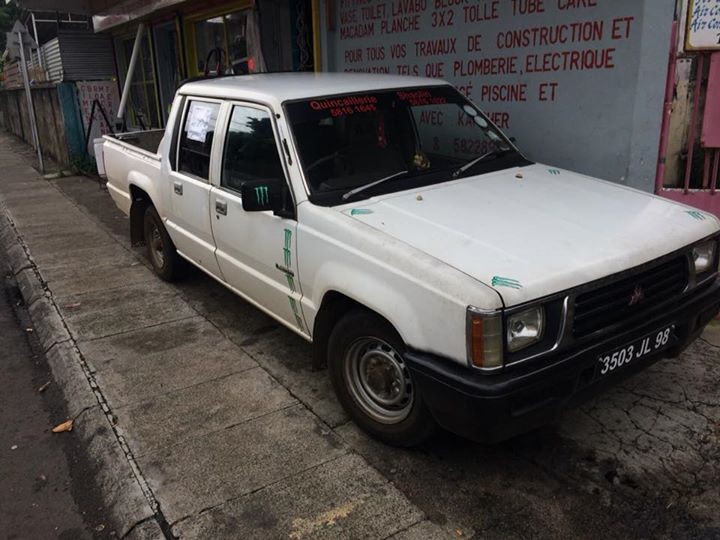 A vendre Mitsubishi 2 x 4 L200 year 98 CC 2477 - 0 - Pickup trucks (4x4 & 4x2)  on Aster Vender