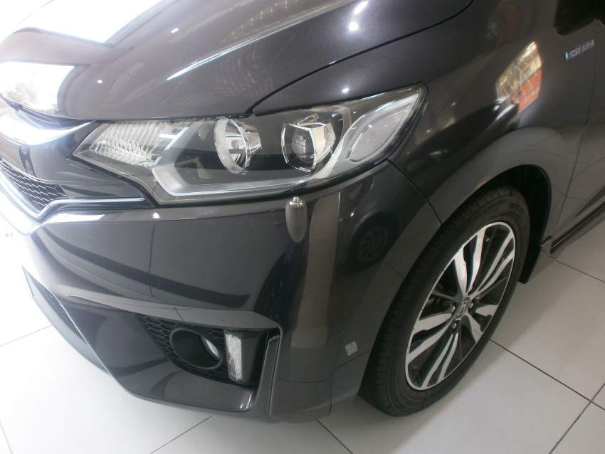 HONDA FIT S PACKAGE - 5 - Family Cars  on Aster Vender