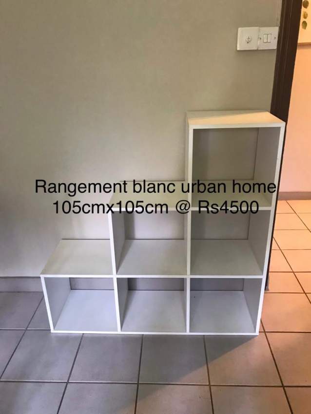 Sales of Furniture  - 1 - Ottomans furniture  on Aster Vender