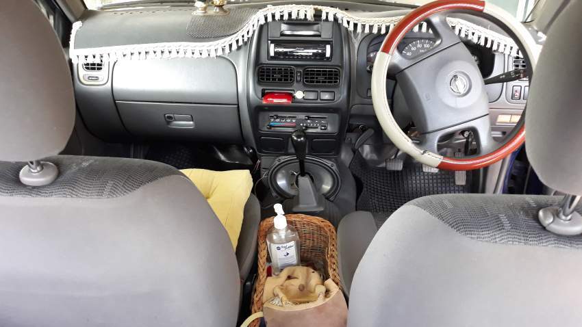 2x4 Navara for sale - 2 - Pickup trucks (4x4 & 4x2)  on Aster Vender