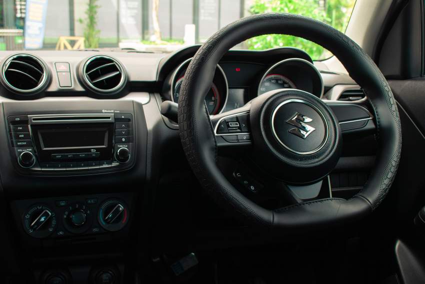 2018 Suzuki swift  - 6 - Family Cars  on Aster Vender