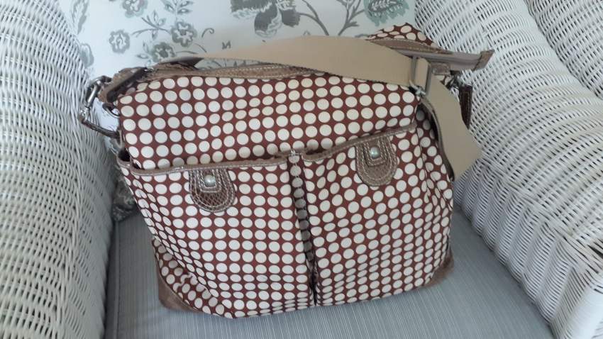 Sac a Langer de Bébé / Baby Changing Bag on Aster Vender