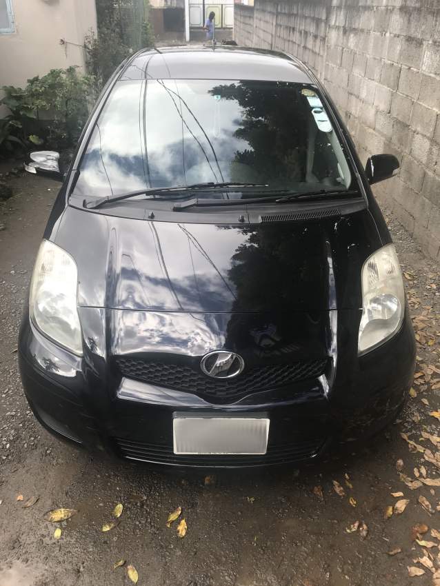Toyota vitz - 4 - Family Cars  on Aster Vender