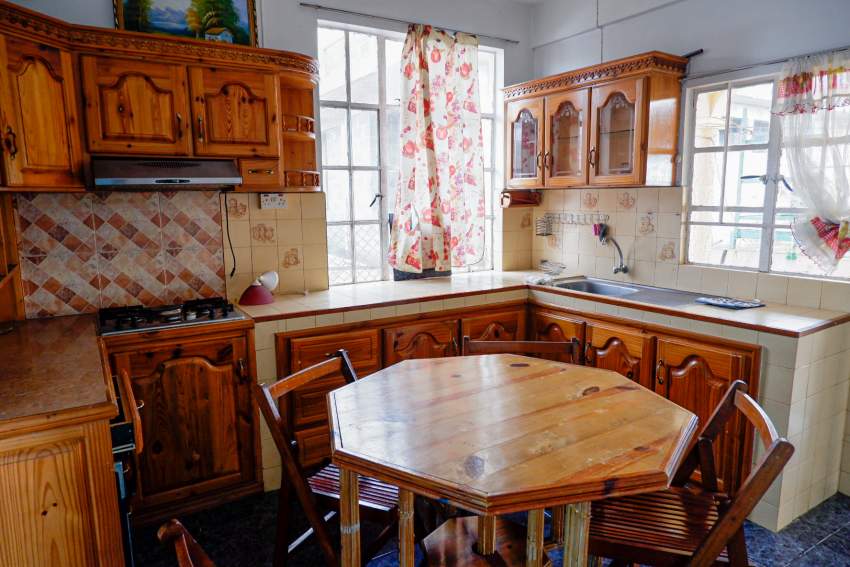 House for rent at Mont Ida - 2 - House  on Aster Vender