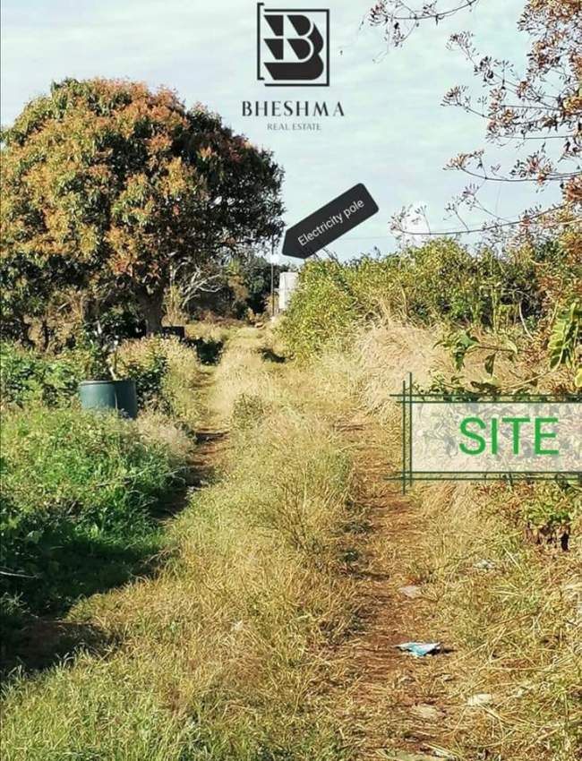 21 perches residential plot at Esperance Trebuchet @ Rs 2,000,000 - 3 - Land  on Aster Vender