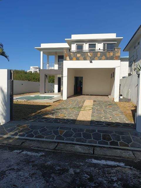 A NEW AND PRIVATE BUNGALOW ON SALE / CAMPEMENT NEUVE ET PRIVEE A VENDR - 5 - Villas  on Aster Vender