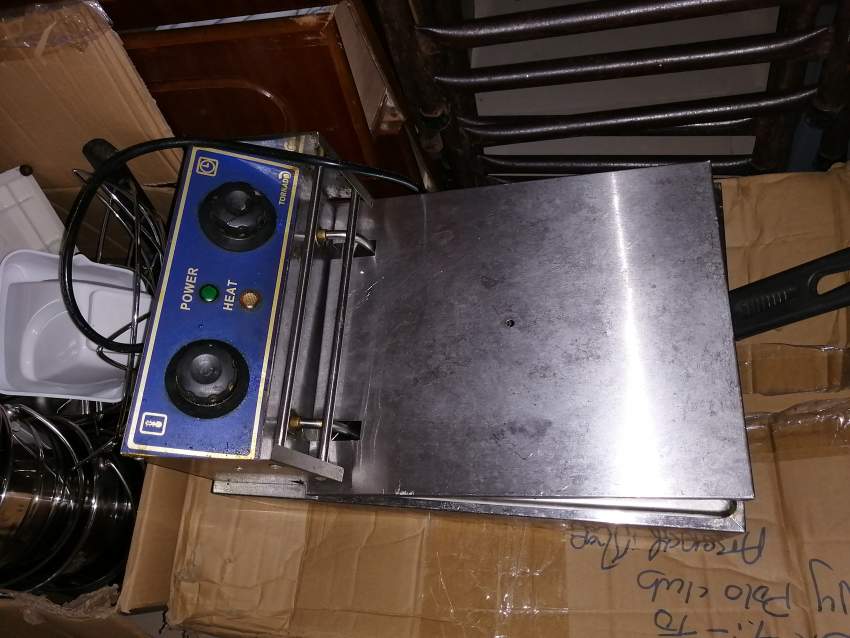 Catering permit with kitchen equipment for sale on Aster Vender