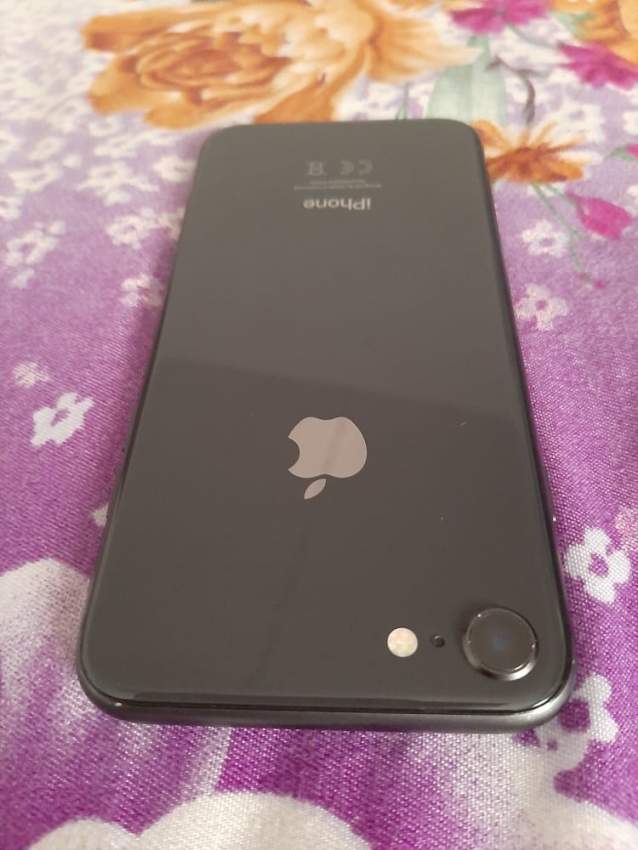 Iphone 8 256Gb no scratches - 3 - All electronics products  on Aster Vender