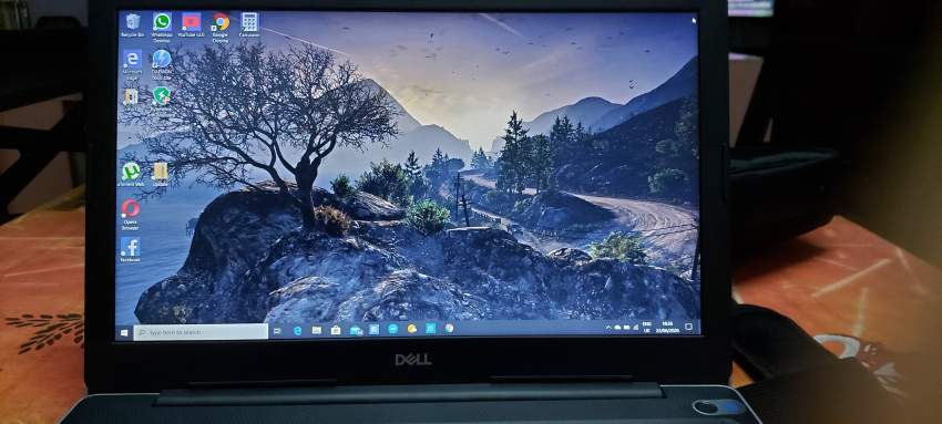 Dell Inspiron 3580 - 4 - Laptop  on Aster Vender