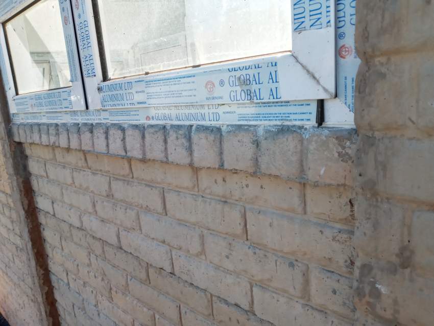 traveaux d'entretiens de batiments et jardins on Aster Vender