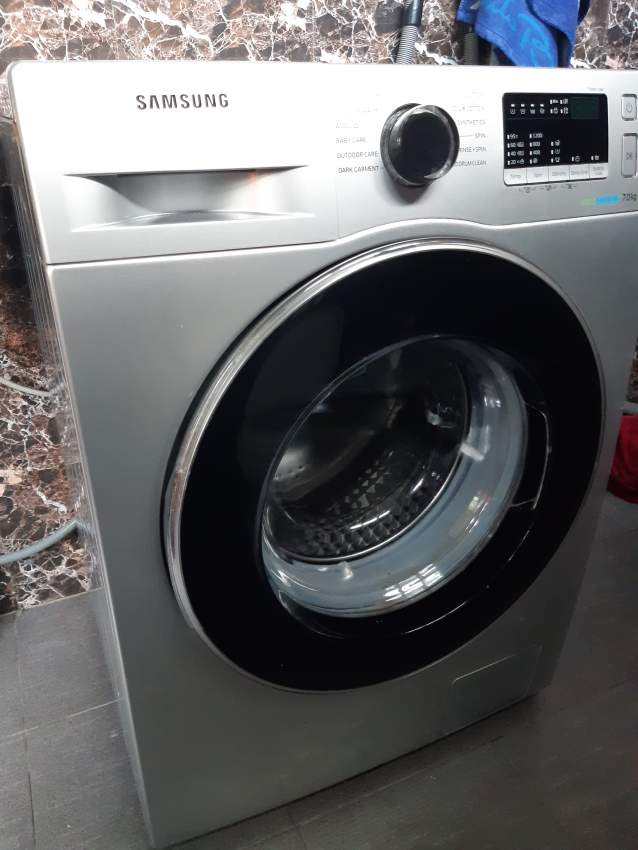 Excellent washing machine, used 2 years.  on sale - 0 - Others  on Aster Vender