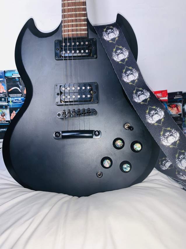 SX SG PIRATE SERIES ELECTRIC GUITAR  - 2 - Electric guitar  on Aster Vender