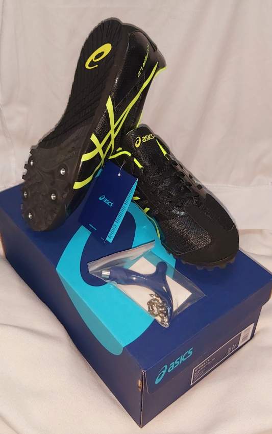 Chaussure Spike ASICS Original pour courir - 0 - Sports outfits  on Aster Vender