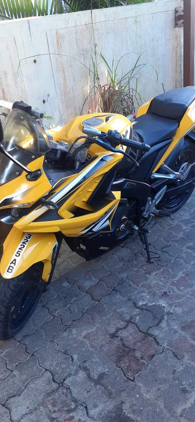 Pulsar Rs200 - 2 - Sports Bike  on Aster Vender