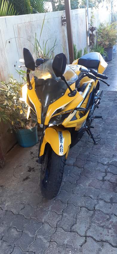 Pulsar Rs200 - 4 - Sports Bike  on Aster Vender