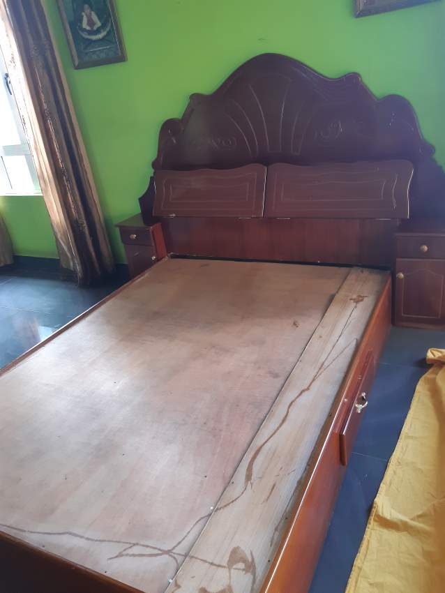 double bed, fair condition, for sale. - 0 - Bedroom Furnitures  on Aster Vender