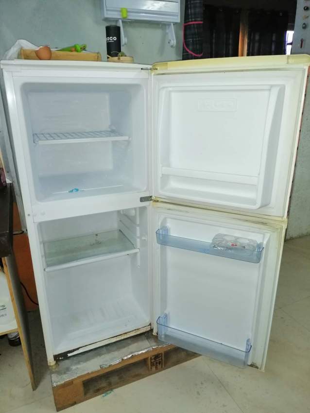 Refrigerator  - 1 - All electronics products  on Aster Vender