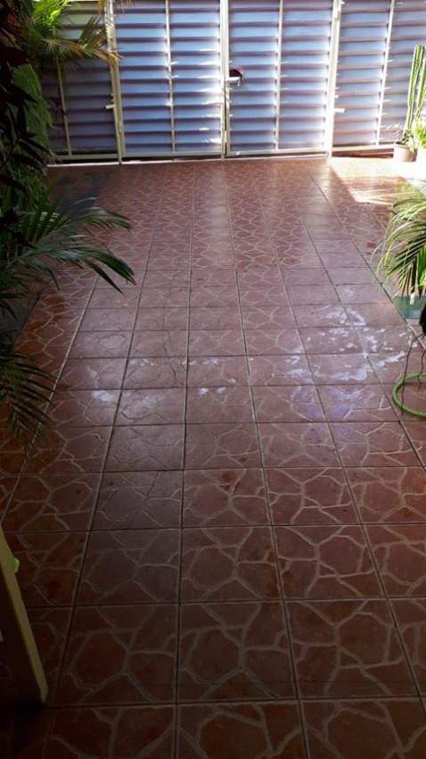 HOUSE ON SALE / MAISON A VENDRE - 6 - House  on Aster Vender