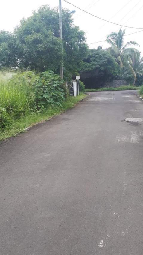 Land for sale in Mont Choisy / Terrain à vendre à Mont Choisy , morcel - 2  on Aster Vender