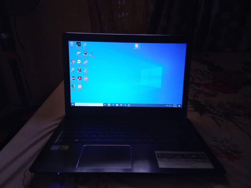 Laptop acer f5-573g core-i7 - 0 - Laptop  on Aster Vender