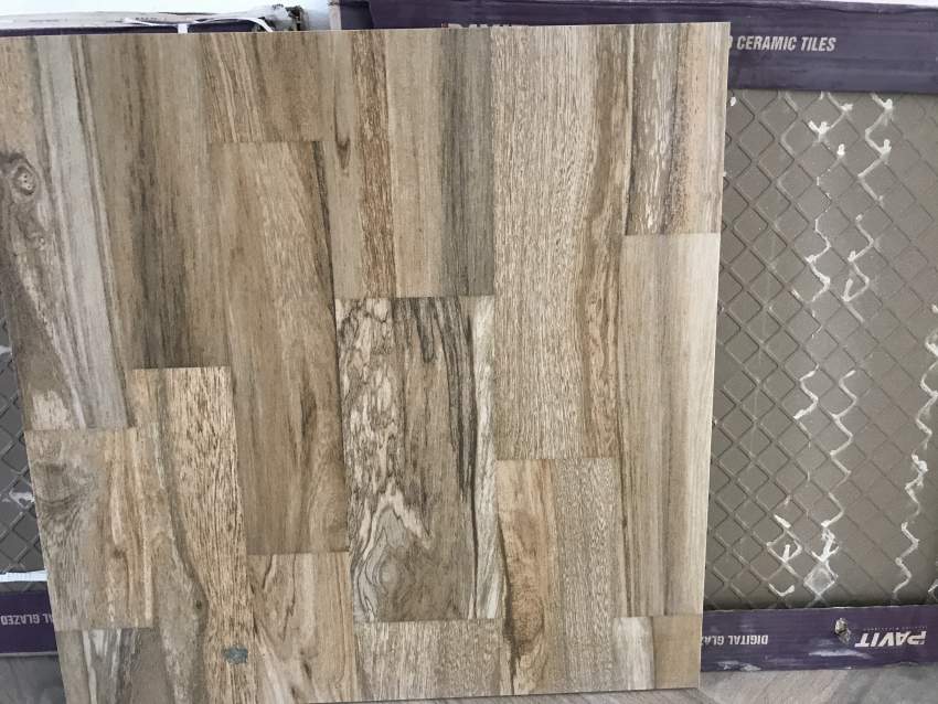 Tiles/Carreaux Ceramic - 3 - Interior Decor  on Aster Vender