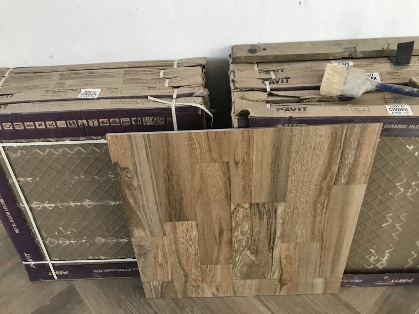 Tiles/Carreaux Ceramic - 2 - Interior Decor  on Aster Vender