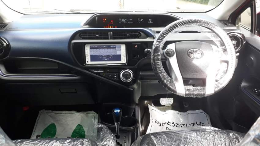 TOYOTA AQUA - 1 - Family Cars  on Aster Vender