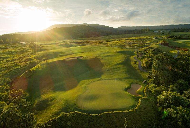 Land of 4684 m2 for sale in the Avalon Golf Estate, Bois Cheri - 3 - Land  on Aster Vender