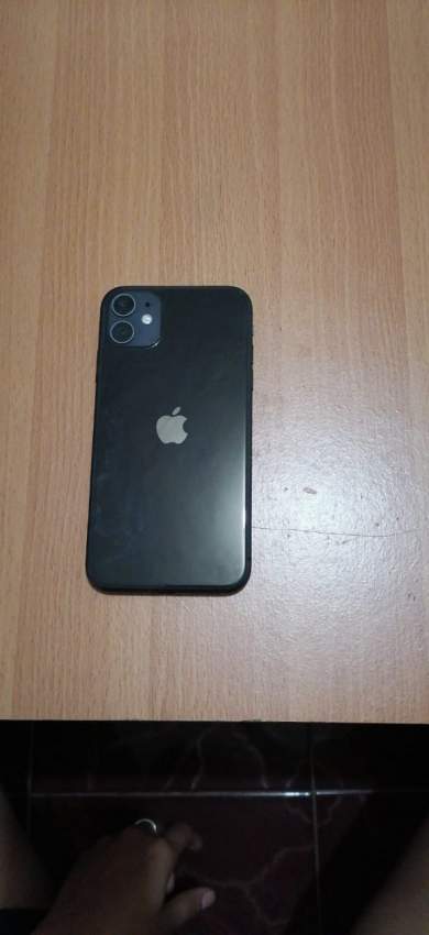 iphone 11 128gb on Aster Vender