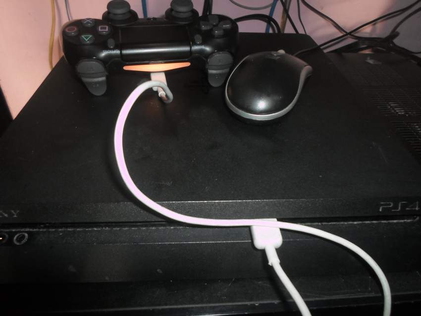 ps4 slim - 2 - PlayStation 4 Games  on Aster Vender