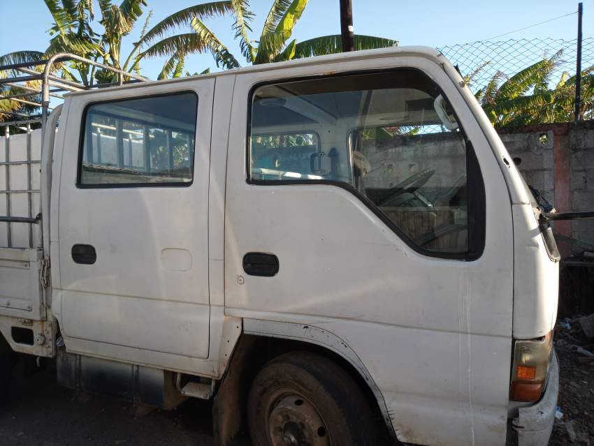Isuzu Truck - 0 - Family Cars  on Aster Vender