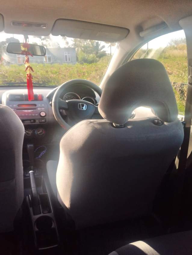 Honda fit 02 Car  - 7 - Family Cars  on Aster Vender