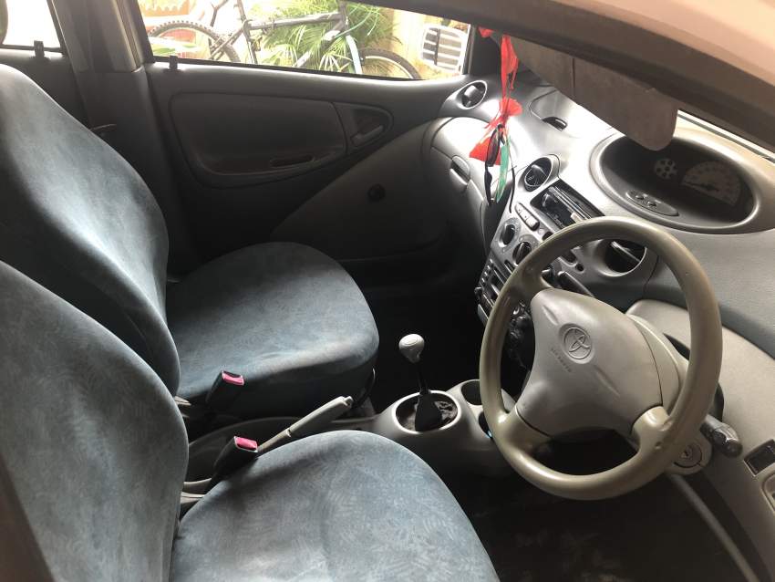 Toyota Vitz Year 00 - 3 - Compact cars  on Aster Vender