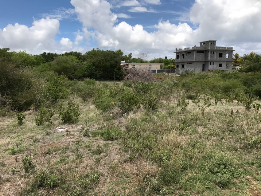 Cap Malheureux - 2 - Land  on Aster Vender