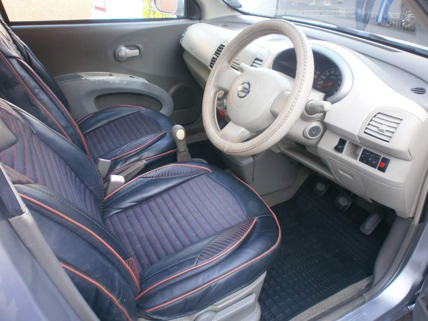 Nissan March - 3 - Family Cars  on Aster Vender