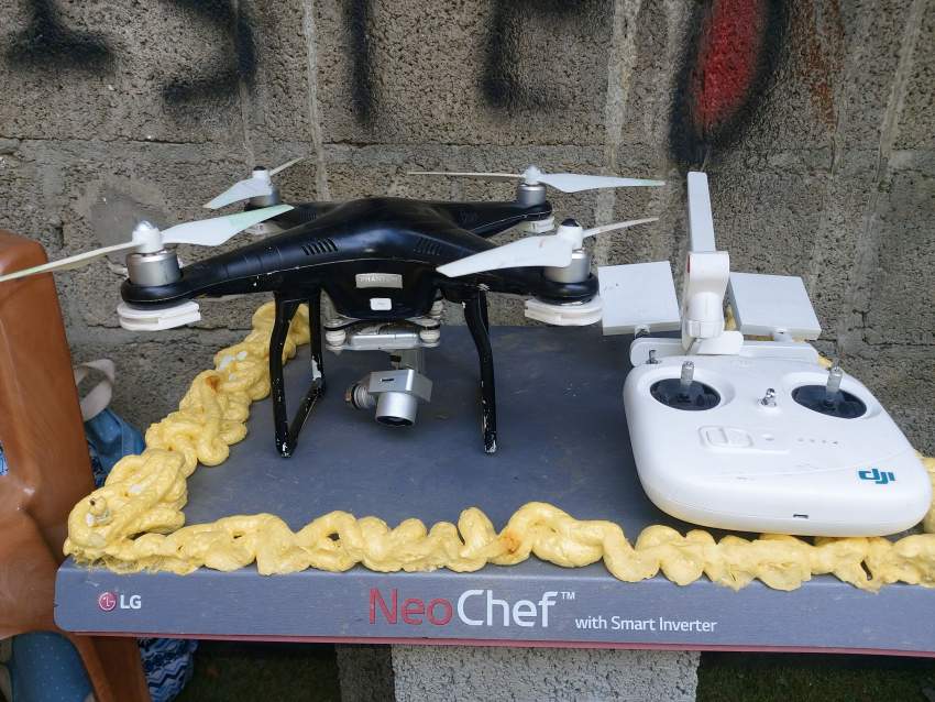 DJI PHANTOM 3 - 0 - Drone  on Aster Vender