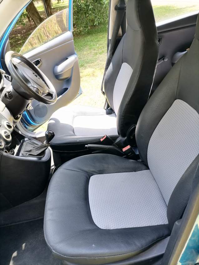 Hyundai i10 - 3 - Family Cars  on Aster Vender